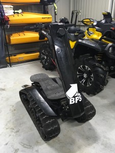 マフラーカッターとオモチャ